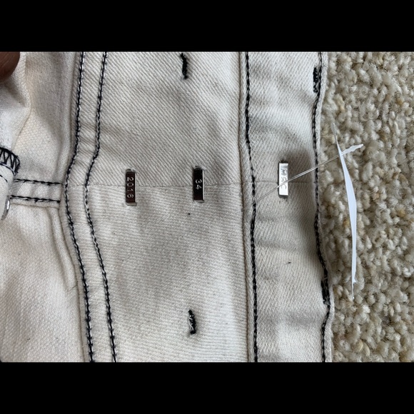 Brand New MR. Completely Cream waxed Jeans - Picture 3 of 5